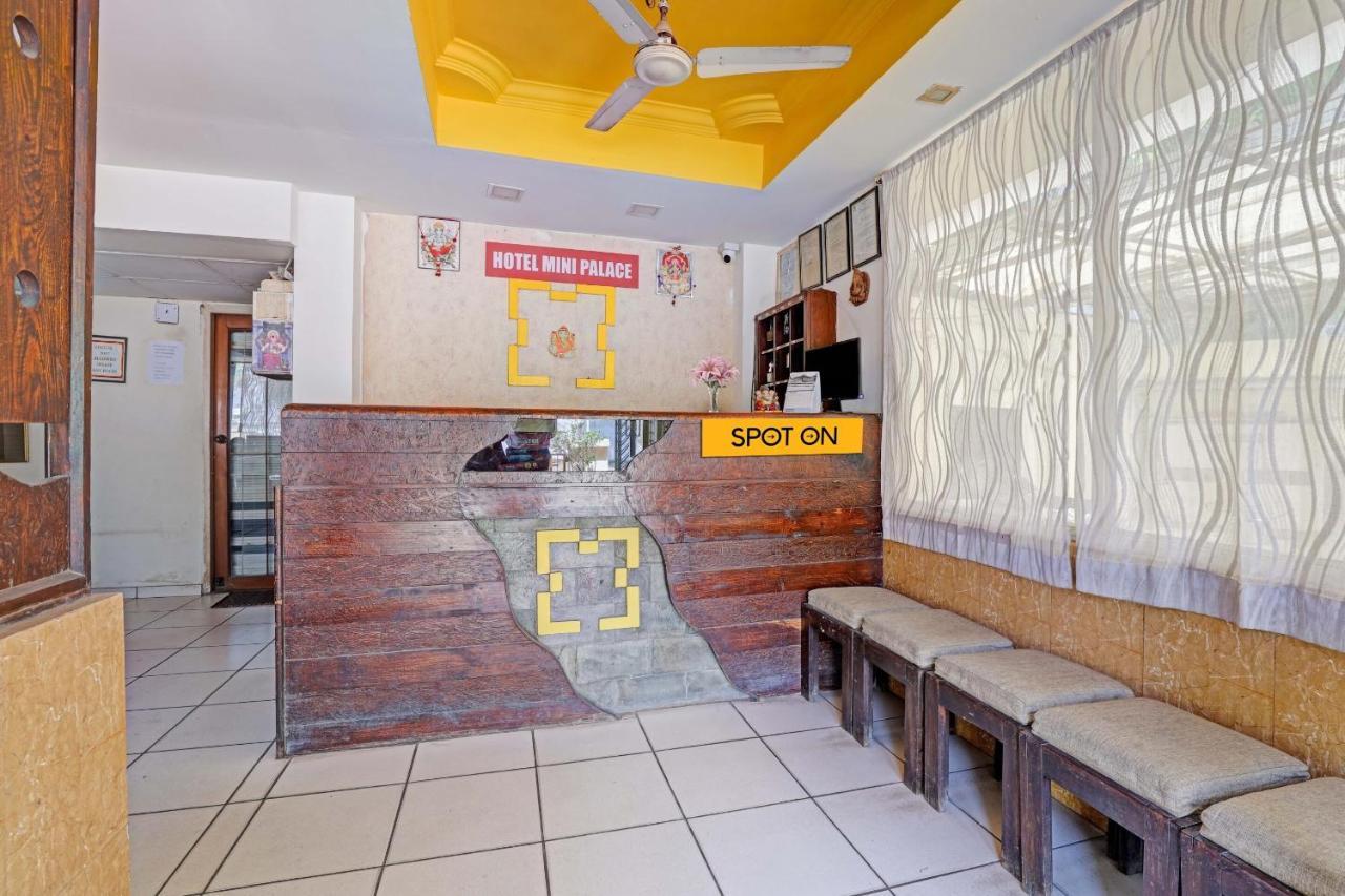 Oyo Flagship 80463 Hotel Mini Palace 바도다라 외부 사진