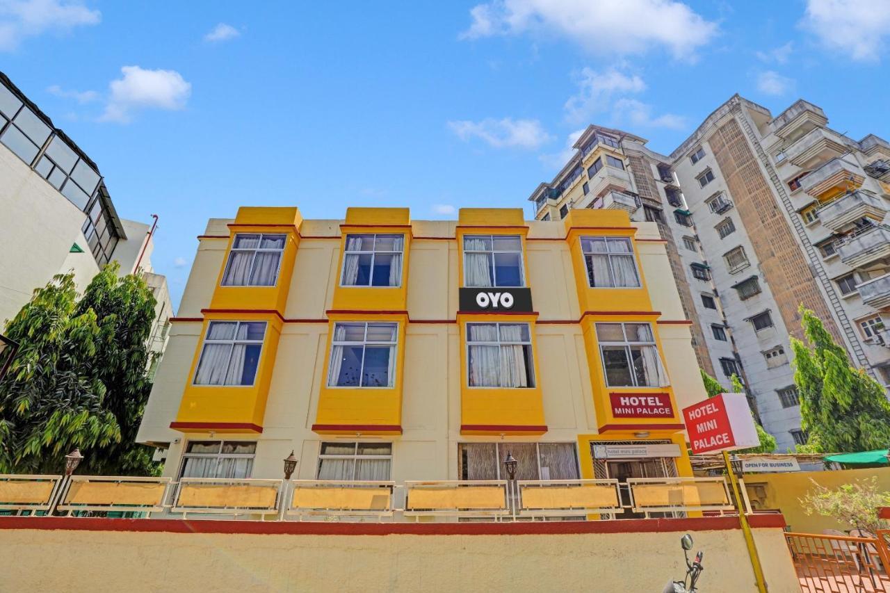 Oyo Flagship 80463 Hotel Mini Palace 바도다라 외부 사진
